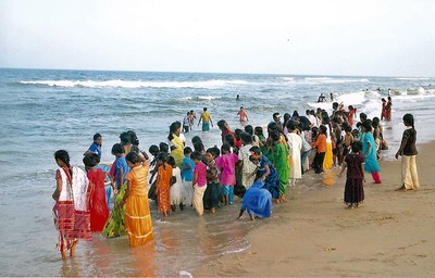 india children at beach
